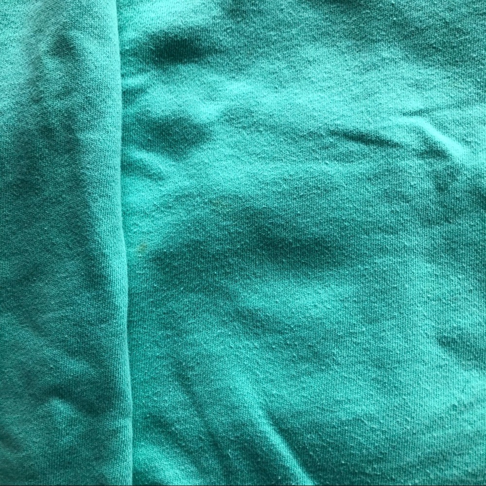Vineyard Vines Quarter Zip - Picture 4 of 4
